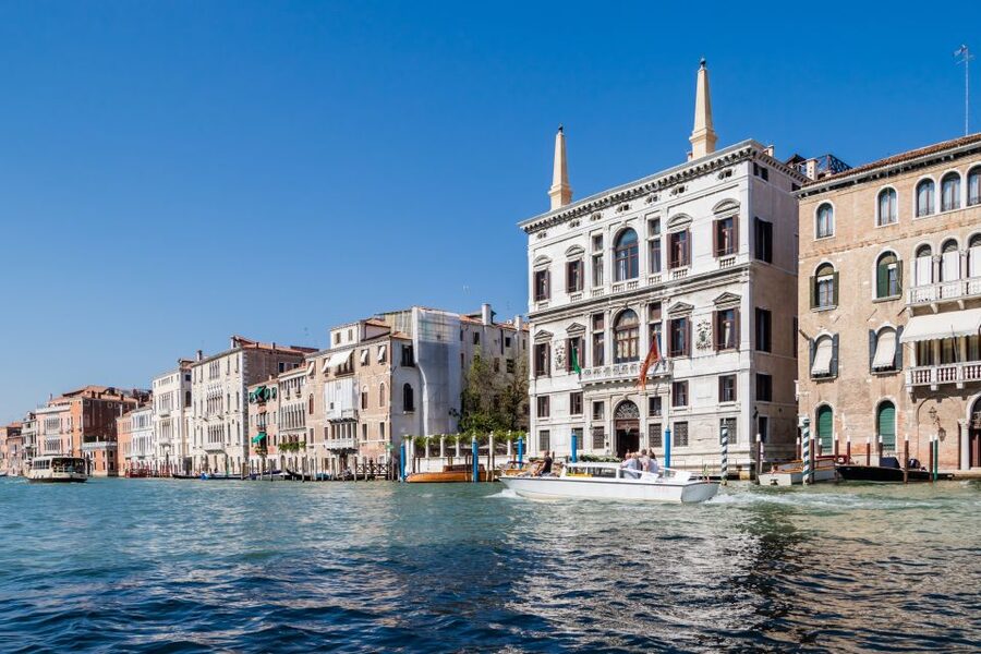 Venice: Shared Gondola Ride Across the Grand Canal - Where you might be dropped off (and why it can help)