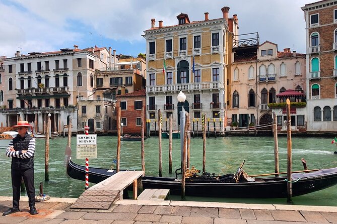 Venice Sightseeing Small Group Walking Tour with a Local Guide - The big idea of the route: Rialto, San Marco, and Cannaregio connections