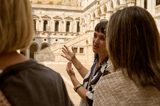 Venice Skip lines at Doge's & St. Mark's with Exclusive Sky Walk - Meeting point tips that save time and stress