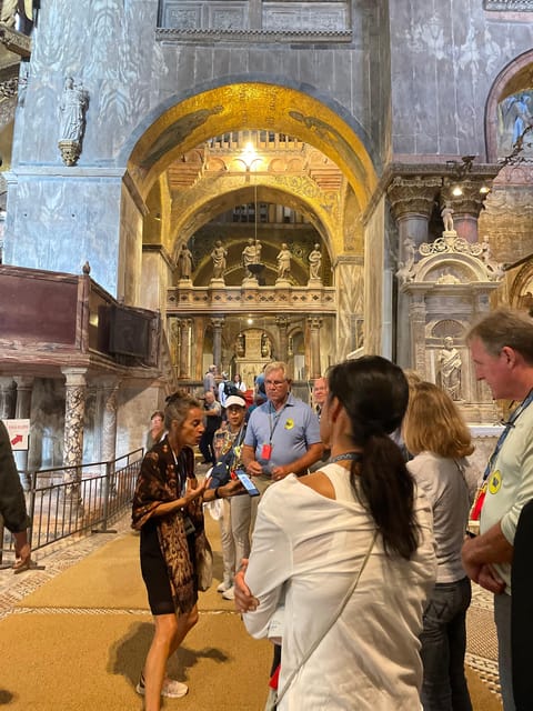 Venice: St. Mark's Basilica & Doge's Palace Tour with Ticket - Piazza San Marco to the Basilica, then straight into palace politics