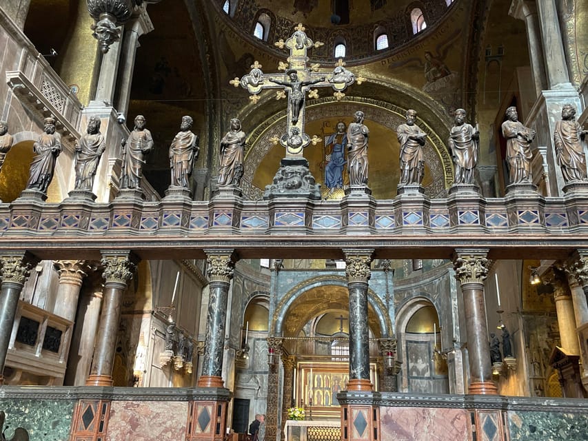 Venice: St. Mark's Basilica & Doge's Palace Tour with Ticket - Bridge of Sighs and prison stories, why the stop matters