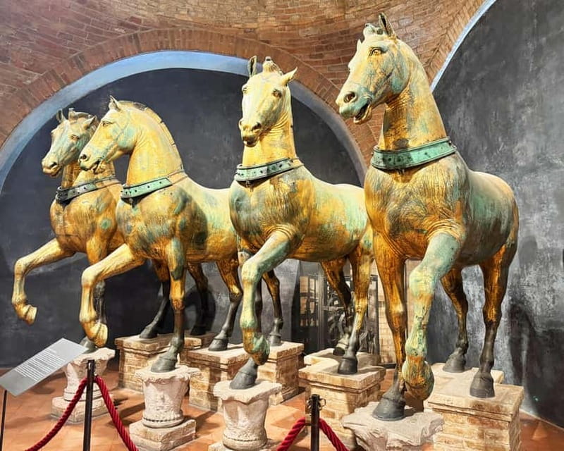 Venice: St. Mark's Basilica Guided Tour and Terrace Option - The Quick Pace Setters: Secret Stop and Piazza San Marco