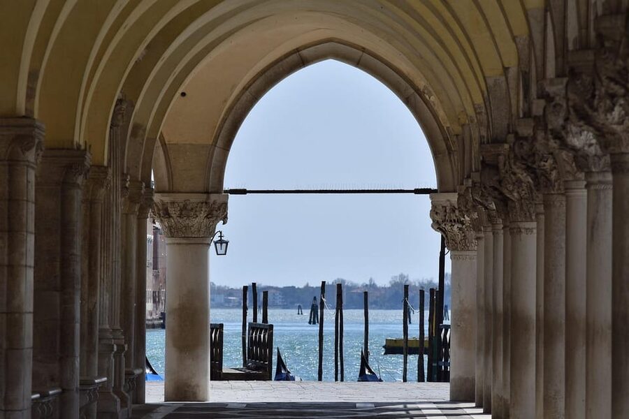 Venice: St. Mark’s Basilica Live Guided Tour - Key highlights worth planning around