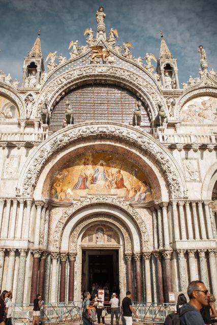 Venice: St. Mark's Basilica Skip-the-Line Entry & Audioguide - Should you book this St. Mark’s Basilica skip-the-line ticket?