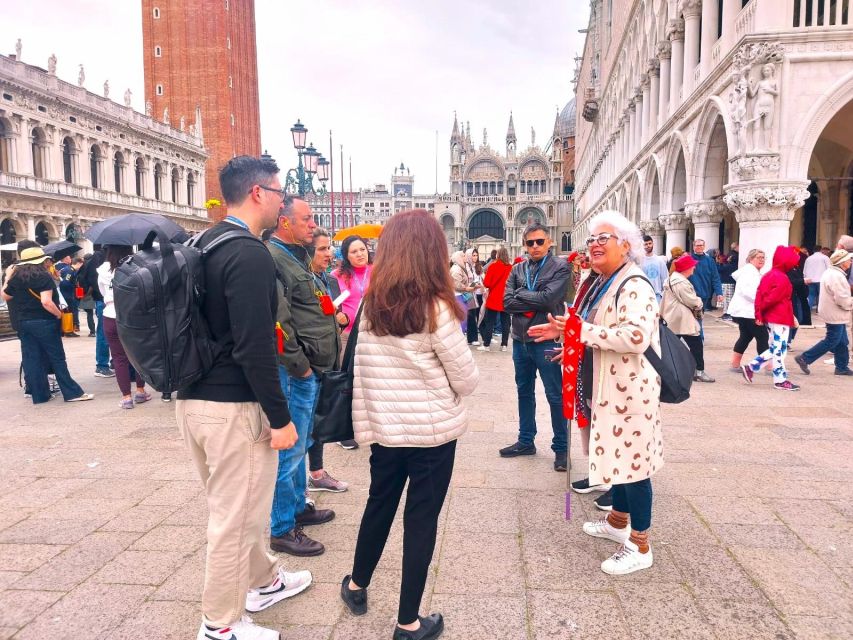 Venice: St. Mark’s Basilica Ticket with Host and Audioguide - Using the multilingual audioguide on your phone, and avoiding common frustrations