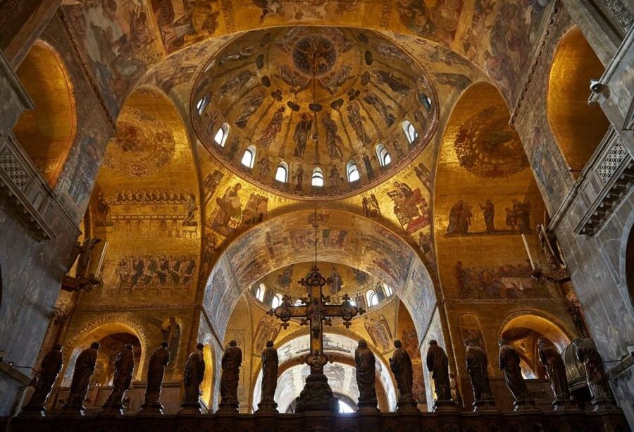 Venice: St. Mark's Basilica Tour with Doge's Palace Option - Bridge of Sighs: Where the Venice Crime Story Gets Real