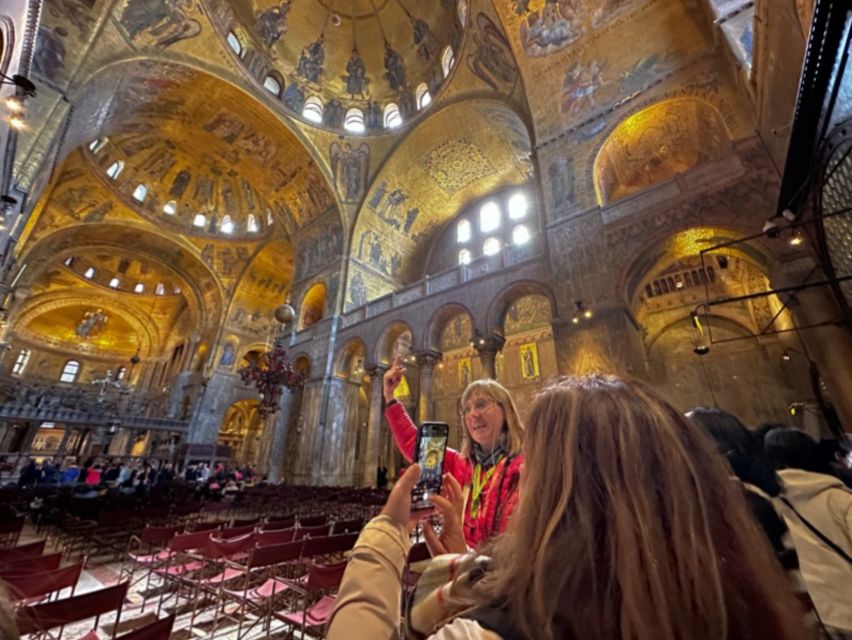 Venice: St Mark's, Doge's Palace, Murano & Burano Day Tour - Should you book this Venice St Mark’s, Doge’s Palace, Murano and Burano day tour?