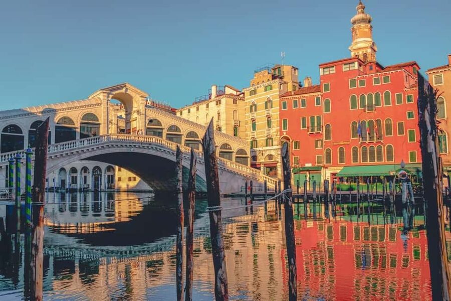Venice: St. Mark's, Doges Palace, Rialto, and Gondola Tour - St. Mark’s Basilica guided visit: how to make the mosaics and history click