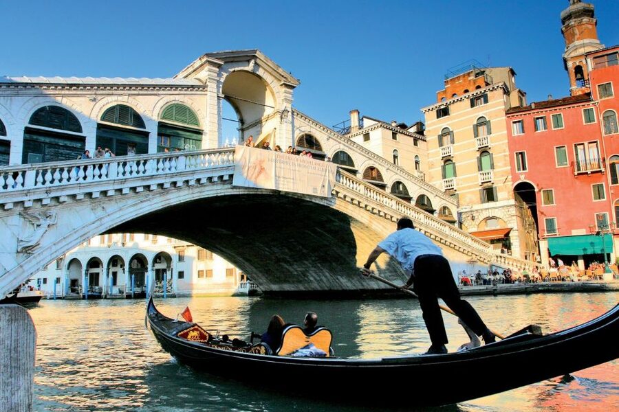 Venice: St. Mark's, Walking Tour and Gondola Combo - Key things I’d circle before you go