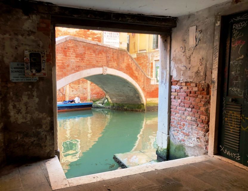 Venice: St. Mark's, Walking Tour and Gondola Combo - The best reason to book this route: you see Venice in 3 different modes