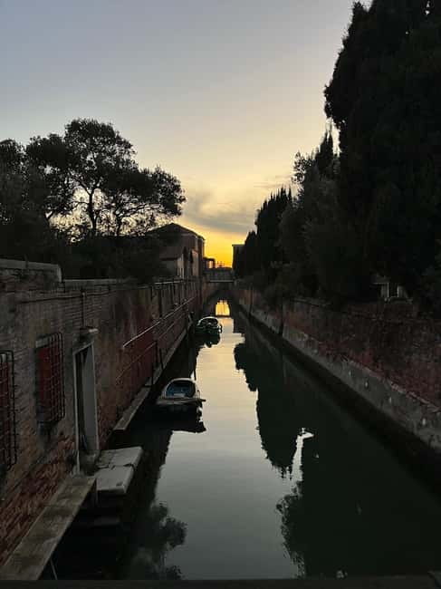 Venice: Sunrise Walking Tour with Espresso - Rialto Bridge at Sunrise, Plus Your Included Espresso Break