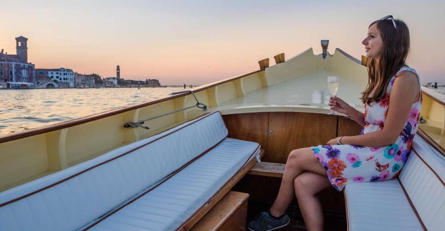 Venice: Sunset Cruise by Typical Venetian Boat - Getting on the water: meet near Ospedale, then point the bow at Venice