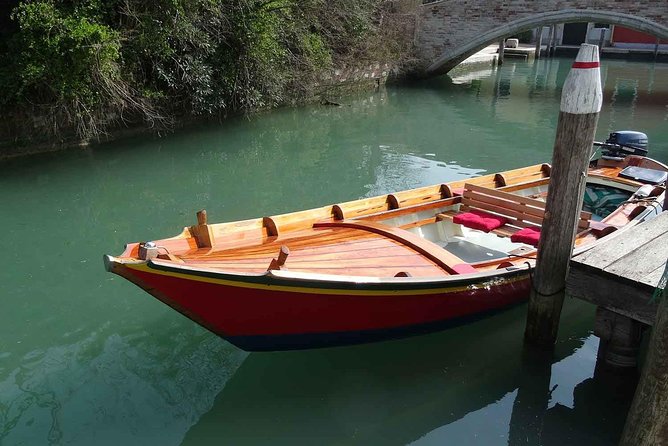 Venice Sunset Cruise by Typical Venetian Boat with Prosecco - Sunset Reality Check: When You Might See Rosy Light