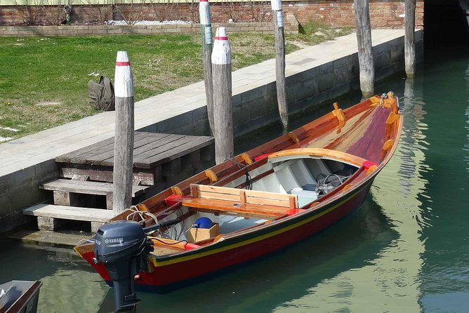 Venice Sunset Cruise by Typical Venetian Boat with Prosecco - Comfort, Wind, and Small Practical Tips