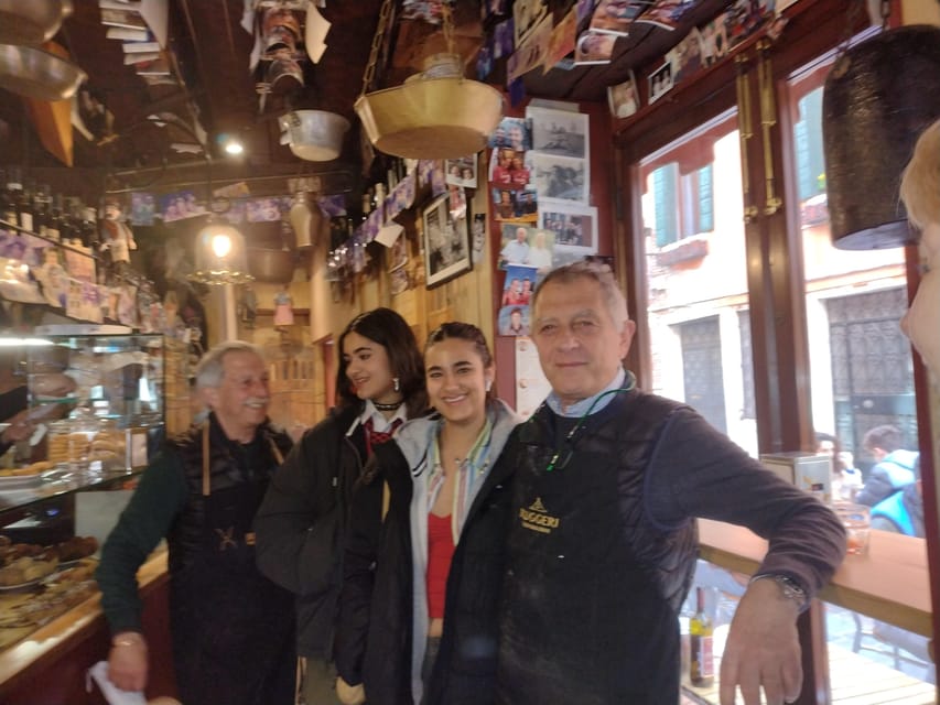Venice: Sunset Walking Tour with Food and Wine Tastings - Key Things That Make This Tour Worth Your Time