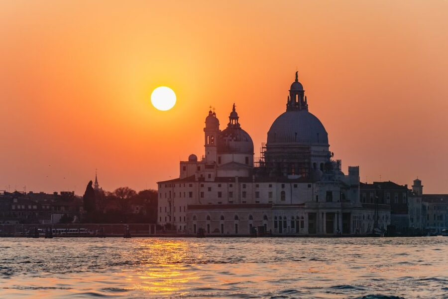 Venice: The Ghost & Legends Walking Tour - Venice Ghosts Are Best When the Streets Go Quiet