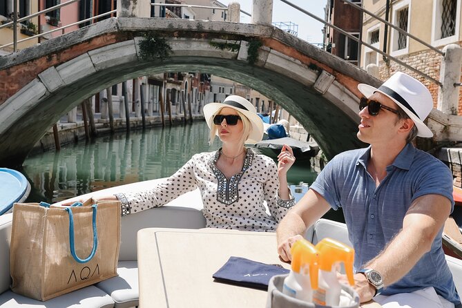 Venice: The Hidden Canals on an Electric Boat - The 90-Minute Canal Loop: What You’ll Actually Do Aboard