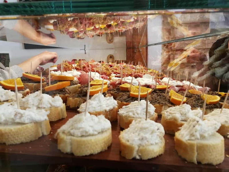 Venice: The Ultimate Food Tour with Wine & Spritz - Alcohol, Age Rules, and Pacing Like a Pro