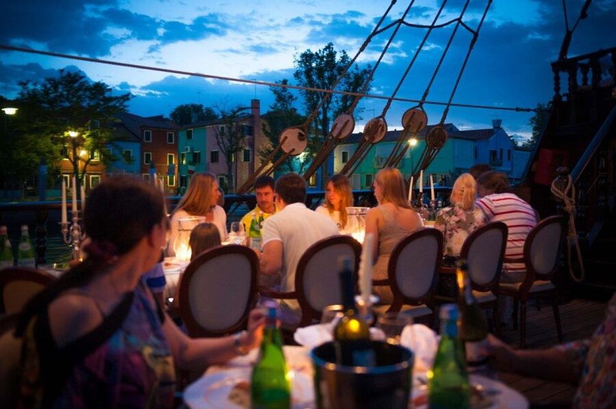 Venice: Venetian Lagoon Tour and Galleon Dinner - A Candlelit Galleon Dinner Cruise That Feels Like Venice After Dark