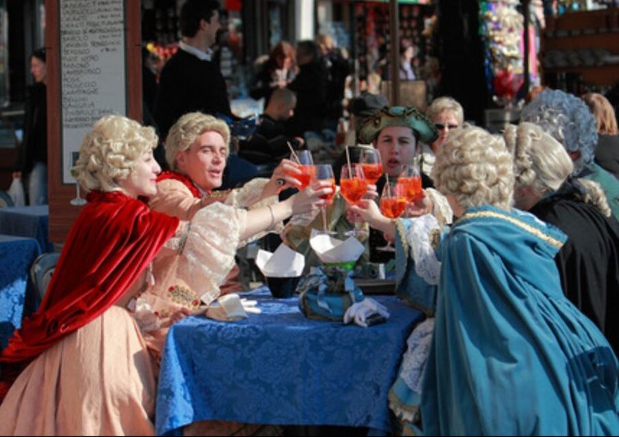 Venice: Venetian Style Carnival Pub Crawl - My bottom line: should you book it?