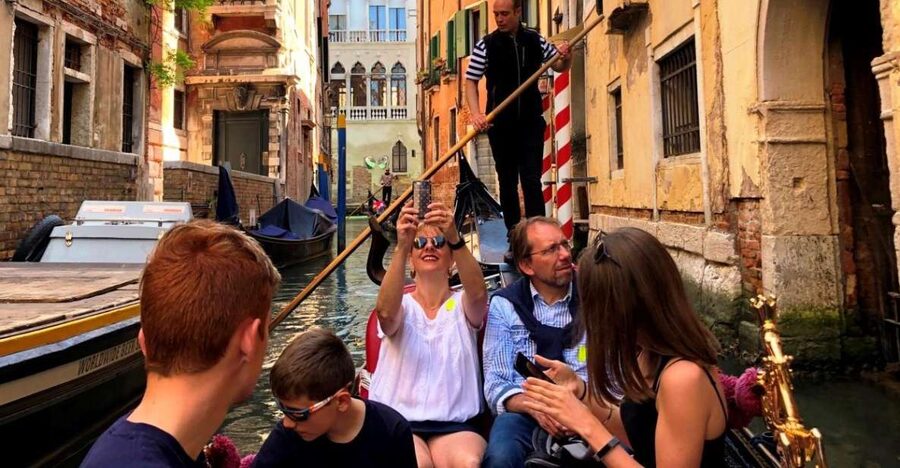 Venice Walking Tour and Gondola Ride Combo - Meeting behind the Correr Museum, then stepping into the maze