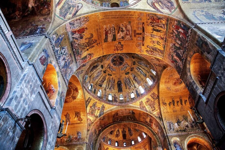 Venice: Walking tour, Doge Palace, & St. Mark's Basilica - The walking part: St. Mark’s Square, Mercerie, and Campo life