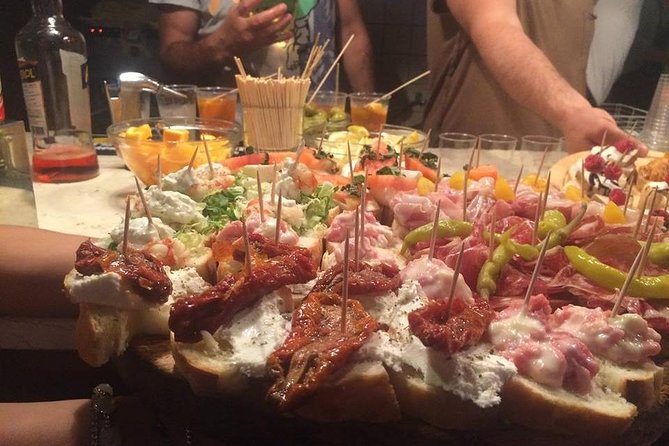 Venice Walking Tour: Eat and Drink - Stop 2: Ponte de Chiodo, the kind of bridge you do not stumble on by accident