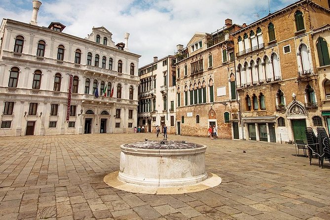 Venice Walking Tour plus Skip the Lines Doge's Palace and St Mark's Basilica Tours - Starting point near Campo S. Zaccaria, and how to beat the morning stress